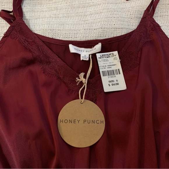 NWT Burgundy Romper - Picture 5 of 13